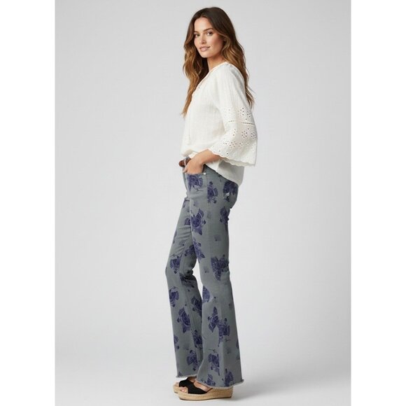 NWOT Free People Mid-Rise Floral Bell Bottom Jeans • Boho 70s Groovy Flare 32 - Picture 6 of 16